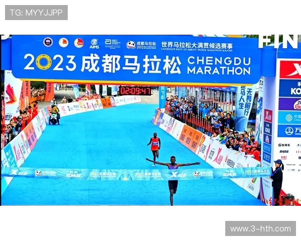 成都攀岩队的马拉松大满贯之路：突破自我与团队精神的完美结合