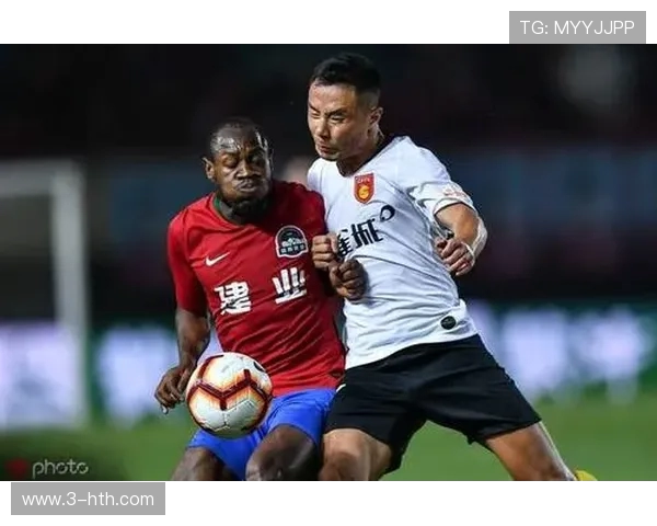 成都滑板队战术分析：防守与反击的得失之道